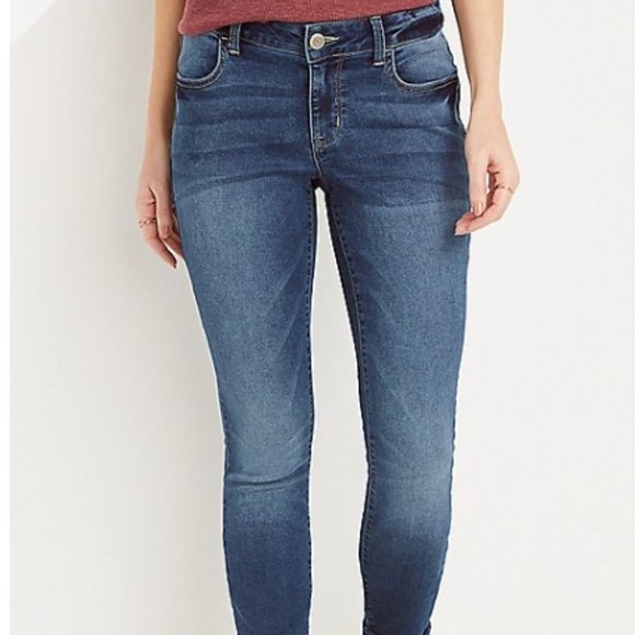 Super Soft Mid Rise Plaid Cuffed Jegging size small - Picture 2 of 2